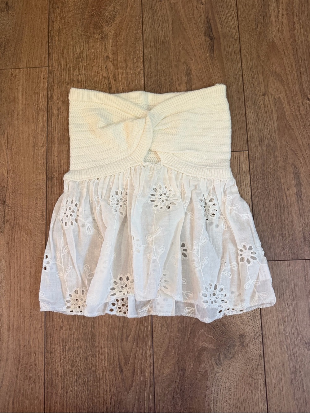 Zara eyelet top